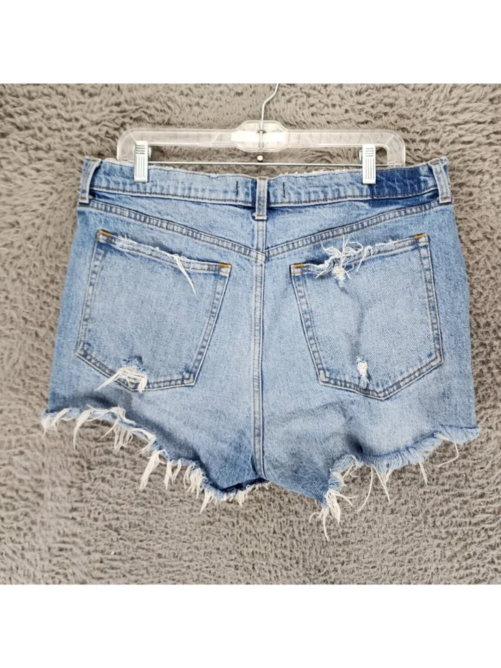 Abercrombie & Fitch Shorts Womens 32 Blue Stretch Denim Destroyed Cut Off *Read*